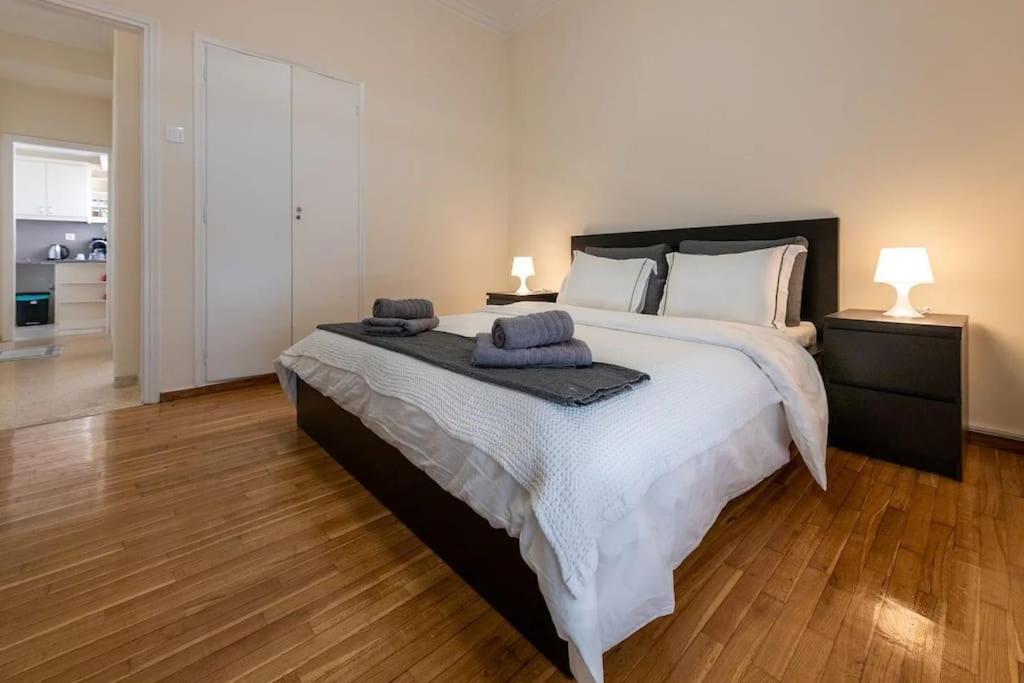 Kerameikos 2 Bedroom Apartment Athene Buitenkant foto